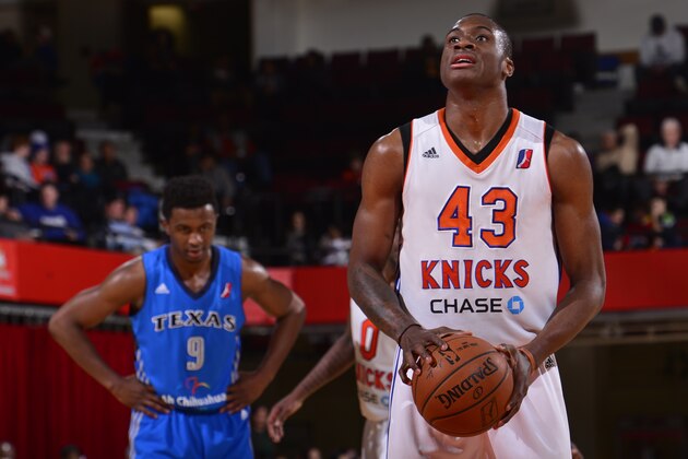 WESTCHESTER, NY - JANUARY 24:  Thanasis Antetokounmpo #43 of the Westchester Knicks shoots a foul shot against the Texas Legends at the Westchester County Center on January 24, 2015 in Westchester, New York. NOTE TO USER: User expressly acknowledges and agrees that, by downloading and/or using this Photograph, user is consenting to the terms and conditions of the Getty Images License Agreement. Mandatory Copyright Notice: Copyright 2014 NBAE (Photo by David Dow/NBAE via Getty Images)