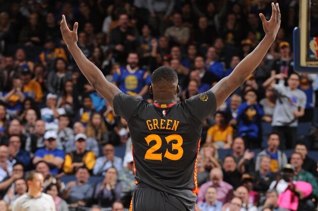 OAKLAND, CA - MARCH 4: Draymond Green #23 of the Golden State Warriors celebrates against the Milwaukee Bucks on March 4, 2015 at Oracle Arena in Oakland, California. NOTE TO USER: User expressly acknowledges and agrees that, by downloading and or using this photograph, user is consenting to the terms and conditions of Getty Images License Agreement. Mandatory Copyright Notice: Copyright 2015 NBAE (Photo by Noah Graham/NBAE via Getty Images)