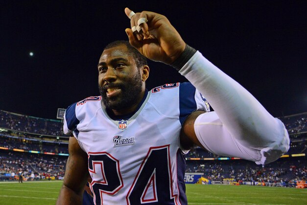 Dec 7, 2014; San Diego, CA, USA; New England Patriots cornerback Darrelle Revis (24) gestures after the Patriots beat the San Diego Chargers 23-14 at Qualcomm Stadium. Mandatory Credit: Jake Roth-USA TODAY Sports