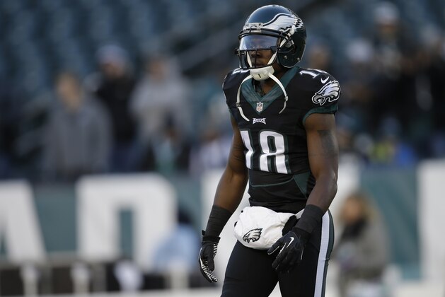 Philadelphia Eagles' Jeremy Maclin warms up before an NFL football game against the Seattle Seahawks, Sunday, Dec. 7, 2014, in Philadelphia. (AP Photo/Matt Rourke)