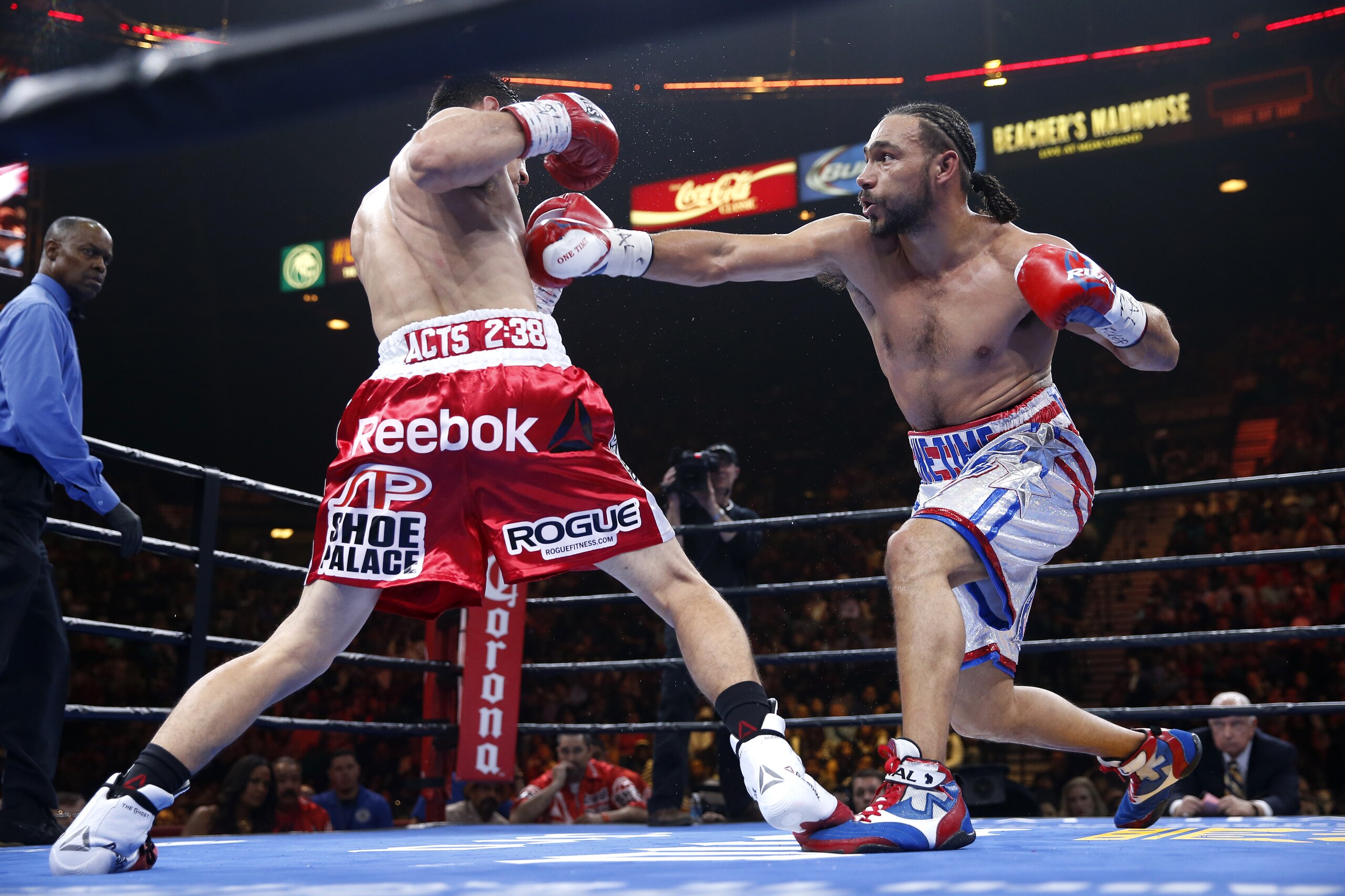 Keith Thurman, right, trades punches with Robert Guerrero during their boxing match, Saturday, March 7, 2015, in Las Vegas. Thurman won by unanimous decision. (AP Photo/Eric Jamison) Keith Thurman, right, trades punches with Robert Guerrero during their boxing match, Saturday, March 7, 2015, in Las Vegas. Thurman won by unanimous decision. (AP Photo/Eric Jamison)