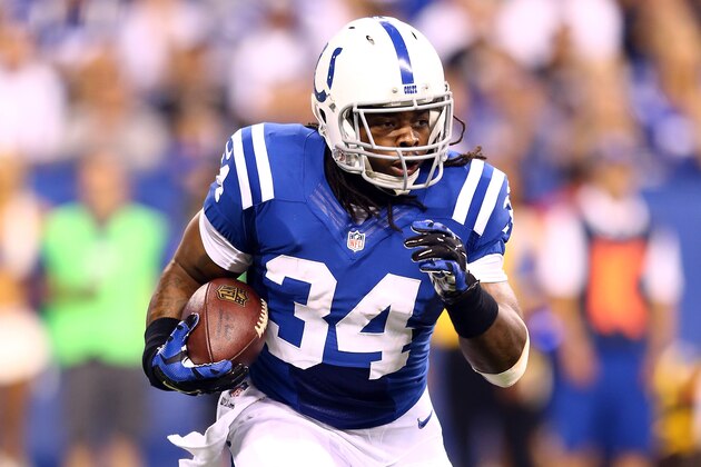 INDIANAPOLIS, IN - SEPTEMBER 15: Running back Trent Richardson #34 of the Indianapolis Colts carries the ball against the Philadelphia Eagles during a game at Lucas Oil Stadium on September 15, 2014 in Indianapolis, Indiana.  (Photo by Andy Lyons/Getty Images)