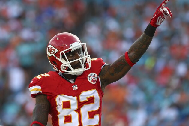 MIAMI GARDENS, FL - SEPTEMBER 21:  Wide receiver Dwayne Bowe #82 of the Kansas City Chiefs celebrates a score in the second quarter against the Miami Dolphins in their game at Sun Life Stadium on September 21, 2014 in Miami Gardens, Florida.  (Photo by Ronald Martinez/Getty Images)