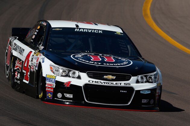 AVONDALE, AZ - MARCH 13:  Kevin Harvick, driver of the #4 Jimmy John's/ Budweiser Chevrolet, drives during practice for the NASCAR Sprint Cup Series CampingWorld.com 500 at Phoenix International Raceway on March 13, 2015 in Avondale, Arizona.  (Photo by Christian Petersen/Getty Images)