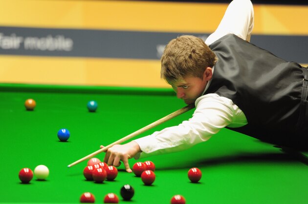 SHEFFIELD, ENGLAND - APRIL 26:  Michael White in action during his second round match against Dechawat Poomjaeng during the Betfair World Snooker Championship at the Crucible Theatre on April 26, 2013 in Sheffield, England.  (Photo by Jamie McDonald/Getty Images)