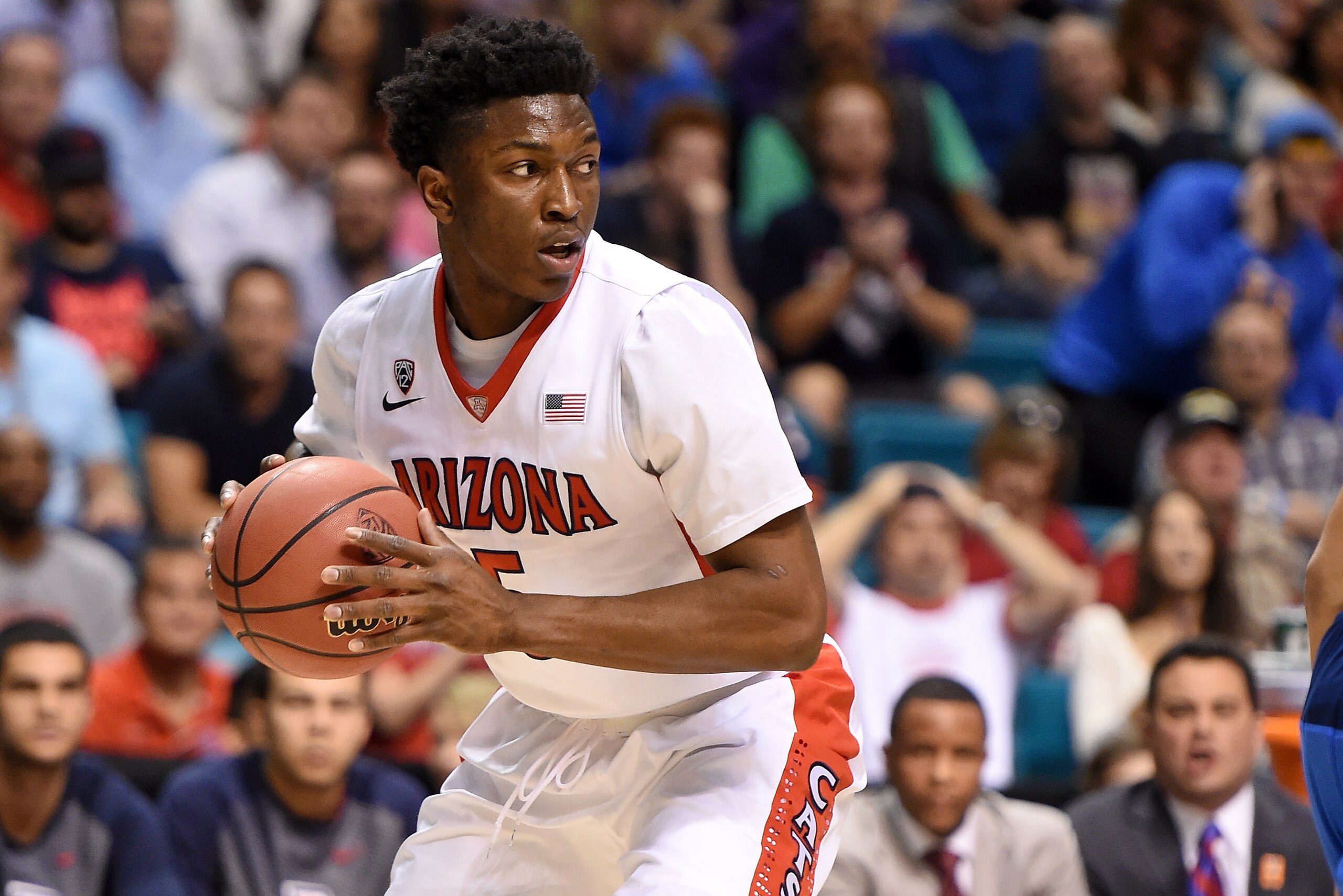 LAS VEGAS, NV - MARCH 13: Stanley Johnson #5 of the Arizona Wildcats looks to pass against the UCLA Bruins during a semifinal game of the Pac-12 Basketball Tournament at the MGM Grand Garden Arena on March 13, 2015 in Las Vegas, Nevada. Arizona won 70-64. (Photo by Ethan Miller/Getty Images) LAS VEGAS, NV - MARCH 13: Stanley Johnson #5 of the Arizona Wildcats looks to pass against the UCLA Bruins during a semifinal game of the Pac-12 Basketball Tournament at the MGM Grand Garden Arena on March 13, 2015 in Las Vegas, Nevada. Arizona won 70-64. (Photo by Ethan Miller/Getty Images)