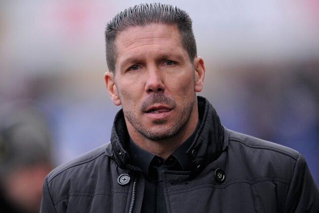 MADRID, SPAIN - FEBRUARY 07:  Head coach Diego Simeone of Club Atletico de Madrid looks on during the La Liga match between Club Atletico de Madrid and Real Madrid at Vicente Calderon Stadium on February 7, 2015 in Madrid, Spain.  (Photo by Denis Doyle/Getty Images)