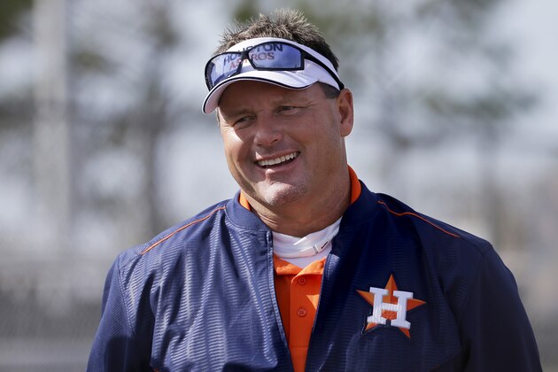 Former Houston Astros pitcher and current special assistant to the general manager, Roger Clemens, attends the Astros' spring training baseball workout, Saturday, Feb. 21, 2015, in Kissimmee, Fla. (AP Photo/David Goldman)