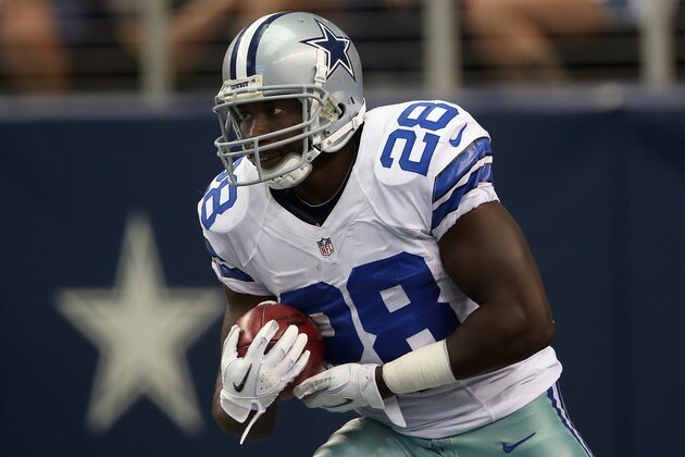 ARLINGTON, TX - SEPTEMBER 23:   Felix Jones #28 of the Dallas Cowboys at Cowboys Stadium on September 23, 2012 in Arlington, Texas.  (Photo by Ronald Martinez/Getty Images)