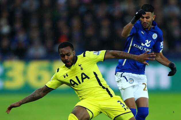 LEICESTER, ENGLAND - DECEMBER 26:  Danny Rose of Spurs controls the ball under pressure from Riyad Mahrez of Leicester City during the Barclays Premier League match between Leicester City and Tottenham Hotspur at The King Power Stadium on December 26, 2014 in Leicester, England.  (Photo by Ben Hoskins/Getty Images)