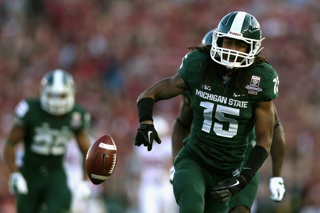 PASADENA, CA - JANUARY 01:  Cornerback Trae Waynes #15 of the Michigan State Spartans celebrates an interception against the Stanford Cardinal in the third quarter of the 100th Rose Bowl Game presented by Vizio at the Rose Bowl on January 1, 2014 in Pasadena, California.  (Photo by Jeff Gross/Getty Images)