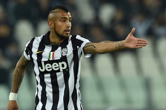 TURIN, ITALY - MARCH 09:  Arturo Vidal of Juventus FC gestures during the Serie A match between Juventus FC and US Sassuolo Calcio at Juventus Arena on March 9, 2015 in Turin, Italy.  (Photo by Valerio Pennicino/Getty Images)