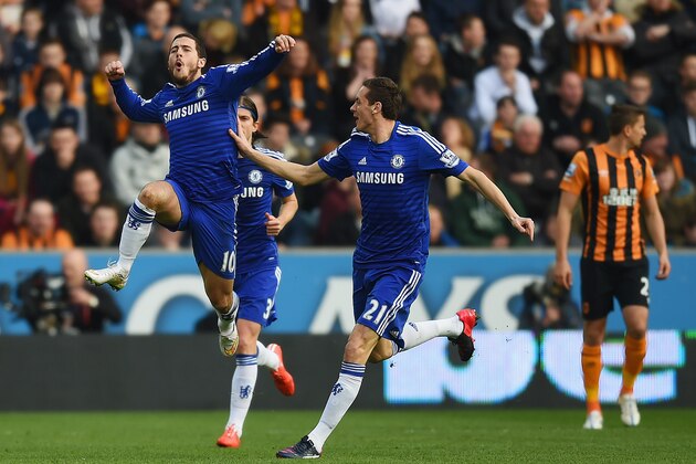 HULL, ENGLAND - MARCH 22:  Eden Hazard of Chelsea (10) celebrates with Nemanja Matic (21) as he scores their first goal during the Barclays Premier League match between Hull City and Chelsea at KC Stadium on March 22, 2015 in Hull, England.  (Photo by Michael Regan/Getty Images)