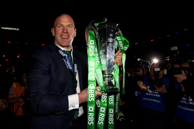 EDINBURGH, SCOTLAND - MARCH 21:  Ireland captain Paul O'Connell celebrates with the Six Nations trophy after the RBS Six Nations match between Scotland and Ireland at Murrayfield on March 21, 2015 in Edinburgh, Scotland.  (Photo by Richard Heathcote/Getty Images)