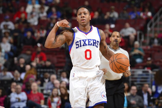 PHILADELPHIA - MARCH 11: Isaiah Canaan #0 of the Philadelphia 76ers dribbles up the court against the Chicago Bulls at the Wells Fargo Center on March 11, 2015 in Philadelphia, Pennsylvania. NOTE TO USER: User expressly acknowledges and agrees that, by downloading and or using this photograph, User is consenting to the terms and conditions of the Getty Images License Agreement. Mandatory Copyright Notice: Copyright 2015 NBAE  (Photo by David Dow/NBAE via Getty Images)