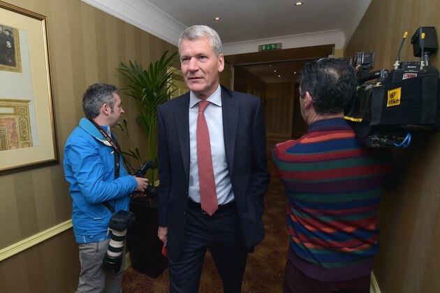 BELFAST, NORTHERN IRELAND - FEBRUARY 28:  UEFA Executive Committee member and former Manchester United Chief Executive David Gill (C) at the International Football Association Board AGM at the Culloden Hotel on February 28, 2015 in Belfast, Northern Ireland.  (Photo by Charles McQuillan/Getty Images)
