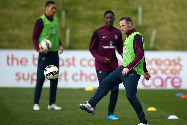 BURTON-UPON-TRENT, ENGLAND - MARCH 24:  Captain Wayne Rooney in action during an England training session at St Georges Park on March 24, 2015 in Burton-upon-Trent, England.  (Photo by Richard Heathcote/Getty Images)