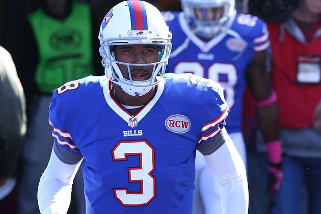 ORCHARD PARK, NY - OCTOBER 12:   EJ Manuel #3 of the Buffalo Bills takes the field before the first half of a game against the New England Patriots at Ralph Wilson Stadium on October 12, 2014 in Orchard Park, New York.  (Photo by Brett Carlsen/Getty Images)