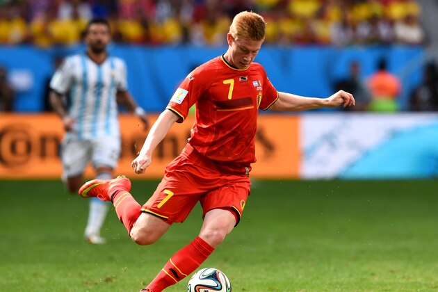 BRASILIA, DF - JULY 05:  Kevin De Bruyne of Belgium controls the ball during the 2014 FIFA World Cup Brazil Quarter Final match between Argentina and Belgium at Estadio Nacional on July 5, 2014 in Brasilia, Brazil.  (Photo by Matthias Hangst/Getty Images)