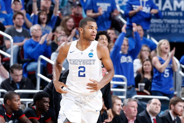 LOUISVILLE, KY - MARCH 21:  Aaron Harrison #2 of the Kentucky Wildcats runs back down the floor against the Cincinnati Bearcats during the third round of the 2015 NCAA Men's Basketball Tournament at KFC YUM! Center on March 21, 2015 in Louisville, Kentucky.  (Photo by Joe Robbins/Getty Images)