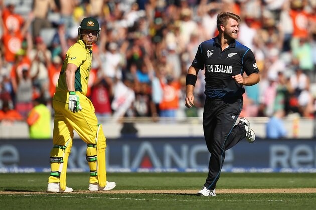 AUCKLAND, NEW ZEALAND - FEBRUARY 28:  Brad Haddin of Australia looks back as Corey Anderson of New Zealand celebrates taking his wicket during the 2015 ICC Cricket World Cup match between Australia and New Zealand at Eden Park on February 28, 2015 in Auckland, New Zealand.  (Photo by Mark Kolbe/Getty Images)
