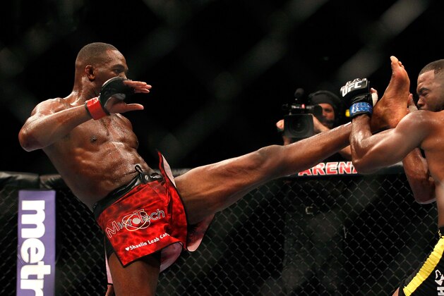 ATLANTA, GA - APRIL 21:  Jon Jones (L) kicks Rashad Evans during their light heavyweight title bout for UFC 145 at Philips Arena on April 21, 2012 in Atlanta, Georgia.  (Photo by Kevin C. Cox/Getty Images)