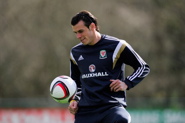 CARDIFF, WALES - MARCH 25:  Wales player Gareth Bale in action during training ahead of this weekend's game against Israel at the Vale Hotel on March 25, 2015 in Cardiff, Wales.  (Photo by Stu Forster/Getty Images)