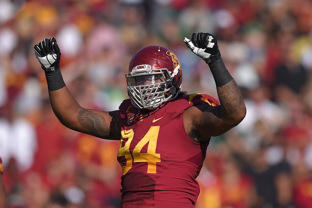Southern California defensive end Leonard Williams gestures to fans during the first half an NCAA college football game against Notre Dame, Saturday, Nov. 29, 2014, in Los Angeles. Southern California won 49-14. (AP Photo/Mark J. Terrill) Southern California defensive end Leonard Williams gestures to fans during the first half an NCAA college football game against Notre Dame, Saturday, Nov. 29, 2014, in Los Angeles. Southern California won 49-14. (AP Photo/Mark J. Terrill)