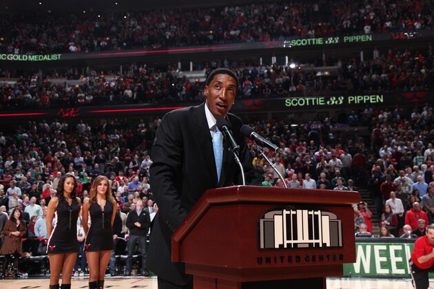 CHICAGO, IL - APRIL 7: Scottie Pippen addresses the fans after the unveiling of a bronze bust in his honor during a halftime ceremony of the game between the Chicago Bulls and the Boston Celtics on April 7, 2011 at the United Center in Chicago, Illinois.  NOTE TO USER: User expressly acknowledges and agrees that, by downloading and or using this Photograph, user is consenting to the terms and conditions of the Getty Images License Agreement.  Mandatory Copyright Notice:  Copyright 2011 NBAE (Photo by Gary Dineen/NBAE via Getty Images)