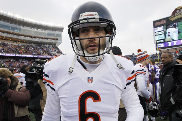 Chicago Bears quarterback Jay Cutler walks off the field after an NFL football game against the Minnesota Vikings, Sunday, Dec. 28, 2014, in Minneapolis. The Vikings won 13-9. (AP Photo/Ann Heisenfelt)