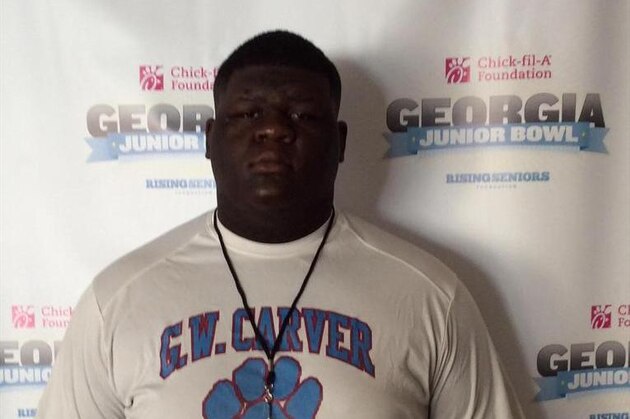 T.J. London, a 3-star DT, committed to Louisville on March 4.