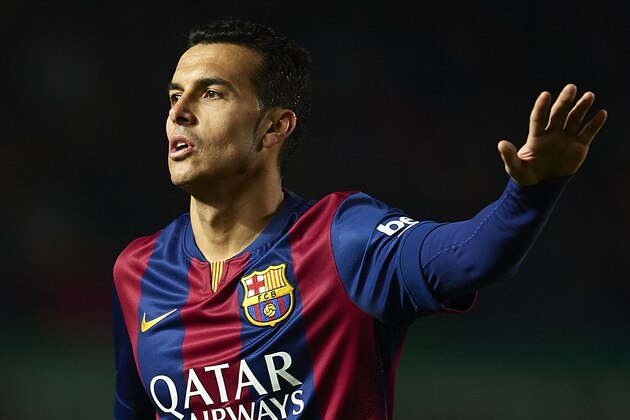 ELCHE, SPAIN - JANUARY 24:  Pedro of Barcelona reacts during the La Liga match between Elche FC and FC Barcelona at Estadio Manuel Martinez Valero on January 24, 2015 in Elche, Spain.  (Photo by Manuel Queimadelos Alonso/Getty Images)