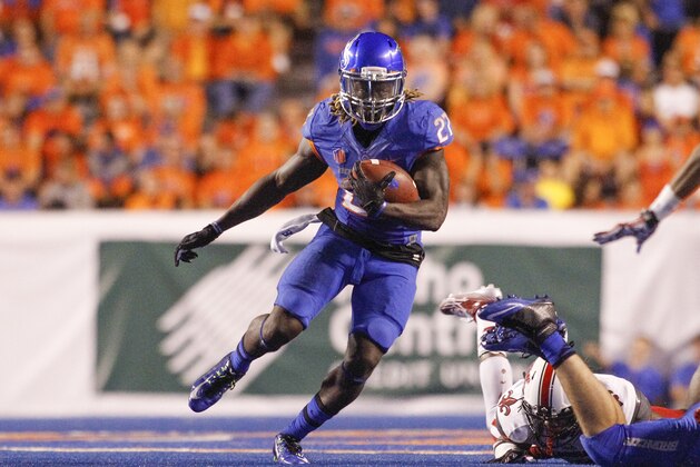 Boise State running back Jay Ajayi (27) runs the bal during the second half of an NCAA college football game against Louisiana-Lafayette in Boise, Idaho, on Saturday, Sept. 20, 2014. Boise State won 34-9. (AP Photo/Otto Kitsinger)