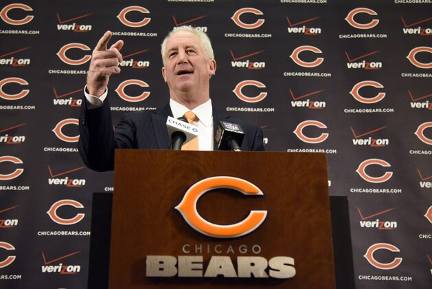 LAKE FOREST, IL- JANUARY 19: The Chicago Bears new head coach John Fox speaks to the media during his introduction press conference on January 19, 2015 at Halas Hall in Lake Forest, Illinois.  (Photo by David Banks/Getty Images)