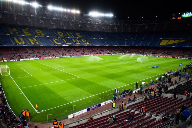 BARCELONA, SPAIN - DECEMBER 10:  A general views of the stadium priot to the UEFA Champions League group F match between FC Barcelona and Paris Saint-Germanin FC at Camp Nou Stadium on December 10, 2014 in Barcelona, Spain.  (Photo by David Ramos/Getty Images)