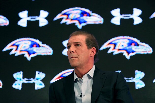 OWINGS MILLS, MD - SEPTEMBER 22:  Baltimore Ravens owner Steve Bisciotti addresses the media during a news conference at the team's practice facility concerning the recent controversy surrounding former player Ray Rice on September 22, 2014 in Owings Mills, Maryland.  (Photo by Rob Carr/Getty Images)