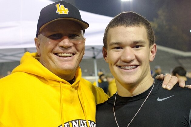 Jordan Kitna (right), son of former NFL quarterback Jon Kitna, threw for 3,702 yards and 55 touchdowns last season. The 2016 quarterback, however, is still looking to land his first scholarship offer.