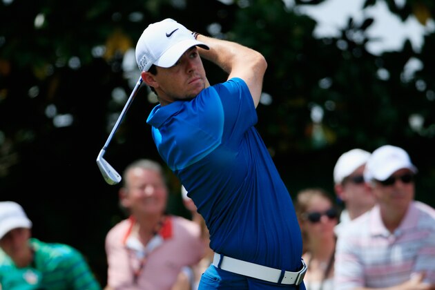 ORLANDO, FL - MARCH 22:  Rory McIlroy of Northern Ireland hits his tee shot on the second hole during the final round of the Arnold Palmer Invitational Presented By MasterCard at the Bay Hill Club and Lodge on March 22, 2015 in Orlando, Florida.  (Photo by Michael Cohen/Getty Images)