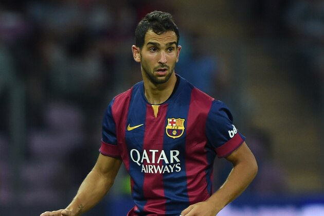 GENEVA, SWITZERLAND - AUGUST 06:  Martin Montoya of FC Barcelona in action during the pre-season friendly match between FC Barcelona and SSC Napoli on August 6, 2014 in Geneva, Switzerland.  (Photo by Valerio Pennicino/Getty Images)
