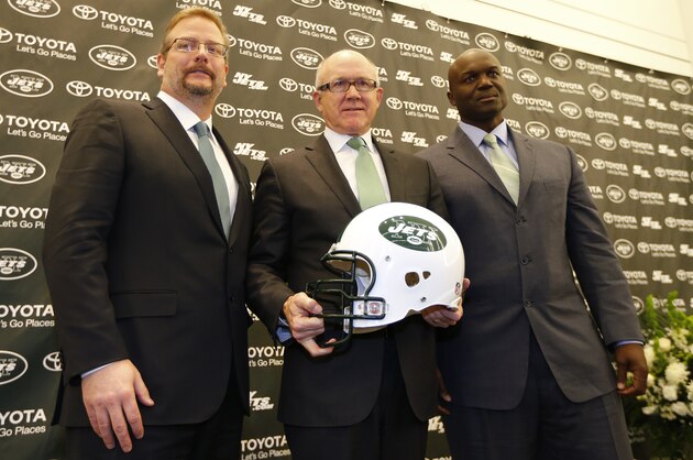 FLORHAM PARK, NJ - JANUARY 21: New York Jets Owner Woody Johnson (C) poses with new General Manager Mike Maccagnan (L) and new Head Coach Todd Bowles after they were introduced to the media during a press conference on January 21, 2015 in Florham Park, New Jersey. (Photo by Rich Schultz /Getty Images) FLORHAM PARK, NJ - JANUARY 21: New York Jets Owner Woody Johnson (C) poses with new General Manager Mike Maccagnan (L) and new Head Coach Todd Bowles after they were introduced to the media during a press conference on January 21, 2015 in Florham Park, New Jersey. (Photo by Rich Schultz /Getty Images)