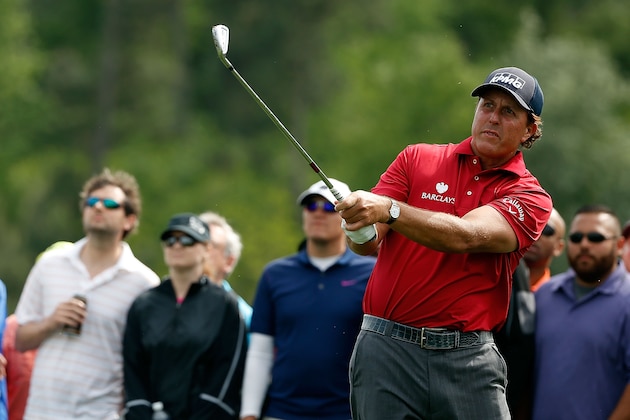HUMBLE, TX - APRIL 04:  Phil Mickelson hits his tee shot on the sixteenth hole during the third round of the Shell Houston Open at the Golf Club of Houston on April 4, 2015 in Humble, Texas.  (Photo by Scott Halleran/Getty Images)