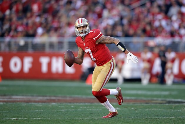 SANTA CLARA, CA - DECEMBER 28:  Colin Kaepernick #7 of the San Francisco 49ers in action against the Arizona Cardinals at Levi's Stadium on December 28, 2014 in Santa Clara, California.  (Photo by Ezra Shaw/Getty Images)