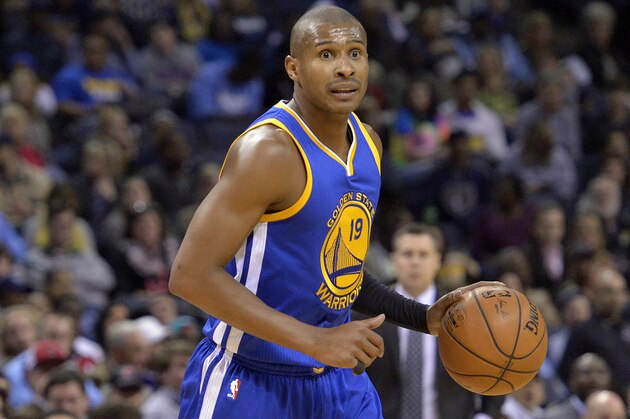 Golden State Warriors guard Leandro Barbosa (19) plays in the first half of an NBA basketball game against the Memphis Grizzlies Friday, March 27, 2015, in Memphis, Tenn. (AP Photo/Brandon Dill)