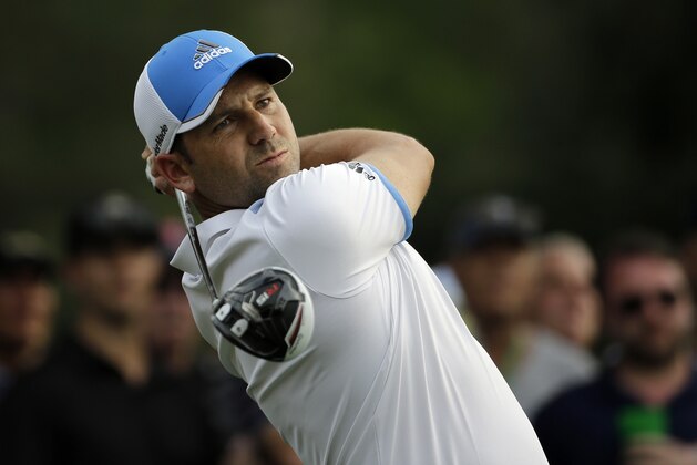 Sergio Garcia, of Spain, tees off on the 18th hole during the first round of the Masters golf tournament Thursday, April 9, 2015, in Augusta, Ga. (AP Photo/David J. Phillip)
