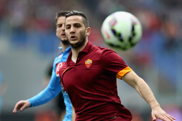 ROME, ITALY - APRIL 04:  Kostantinos Manolas AS Roma in action during the Serie A match between AS Roma and SSC Napoli at Stadio Olimpico on April 4, 2015 in Rome, Italy.  (Photo by Paolo Bruno/Getty Images)