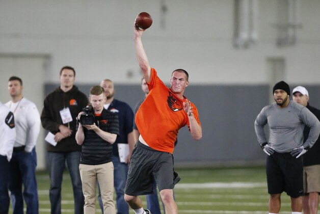 Quarterback Sean Mannion takes part in a drill during the Oregon State Pro Football Day, in Corvallis, Ore., on Friday March 13, 2015. (AP Photo/Timothy J. Gonzalez) Quarterback Sean Mannion takes part in a drill during the Oregon State Pro Football Day, in Corvallis, Ore., on Friday March 13, 2015. (AP Photo/Timothy J. Gonzalez)