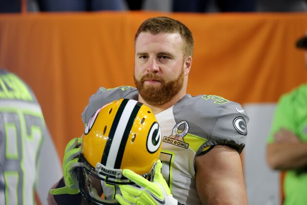 Team Carter's John Kuhn #30 is seen against Team Irvin during the NFL Pro Bowl Game on Sunday, January 25, 2015 in Glendale, AZ. Team Irvin won the game (AP Photo/Gregory Payan)