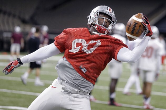 Ohio State wide receiver Noah Brown (80) goes through drills during practice at the Mercedes-Benz Superdome in New Orleans, Monday, Dec. 29, 2014. They will square off against Alabama in the Allstate Sugar Bowl NCAA football game, which will be played Jan. 1, 2015. (AP Photo/Gerald Herbert)