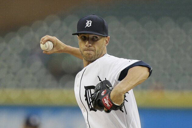 Detroit Tigers starting pitcher Shane Greene throws during the seventh inning of a baseball game against the Minnesota Twins, Thursday, April 9, 2015, in Detroit. (AP Photo/Carlos Osorio)