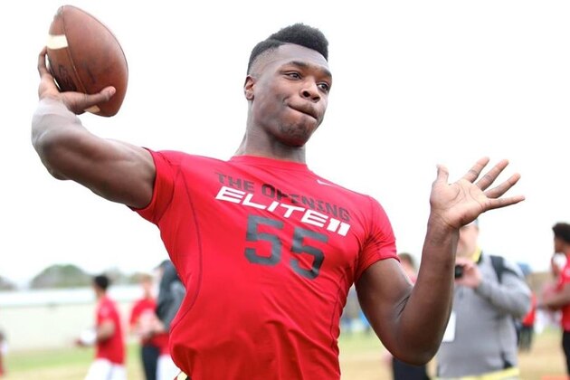 Ohio State picked up a commitment in 4-star Texas QB Tristen Wallace, who has known Buckeyes RB Dontre Wilson since they were younger.